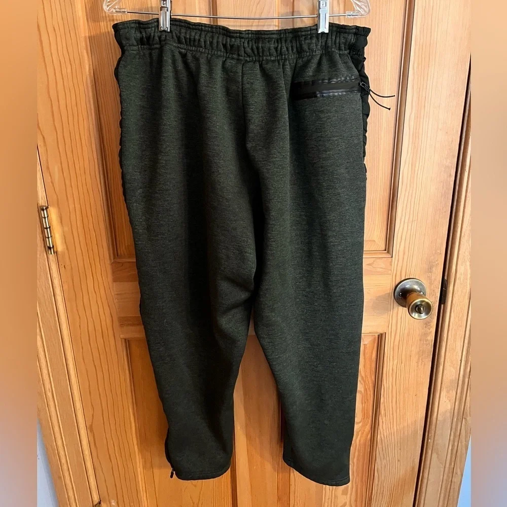 Reebok Gray Black Drawstring Comfort Size 2XL Joggers w Racing Stripes 3 Pockets